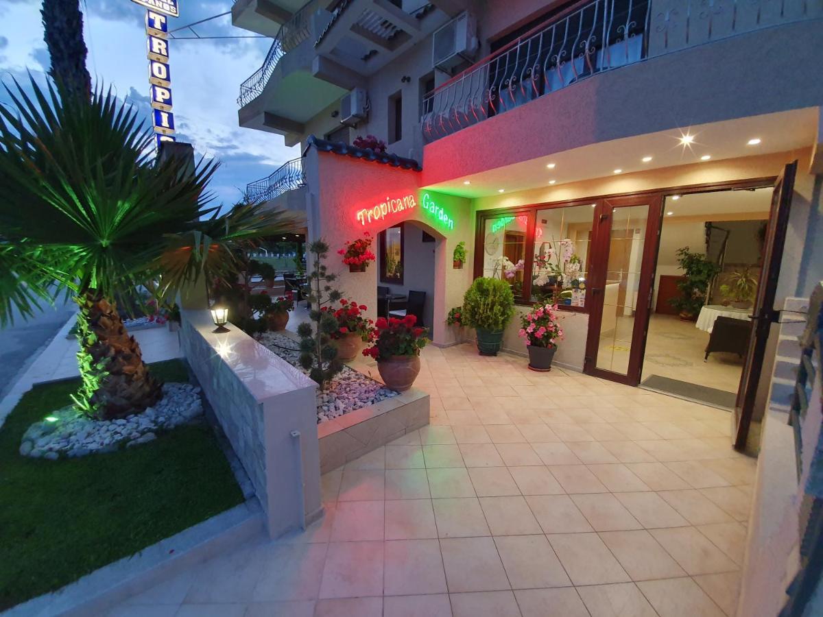 Tropicana Paralía Exteriér fotografie